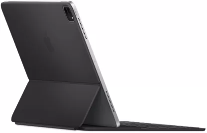 Чехол-клавиатура Apple Smart Keyboard Folio для iPad Pro 12,9" (2020) черный